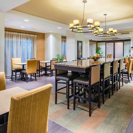Hampton Inn Clifton Park Buitenkant foto