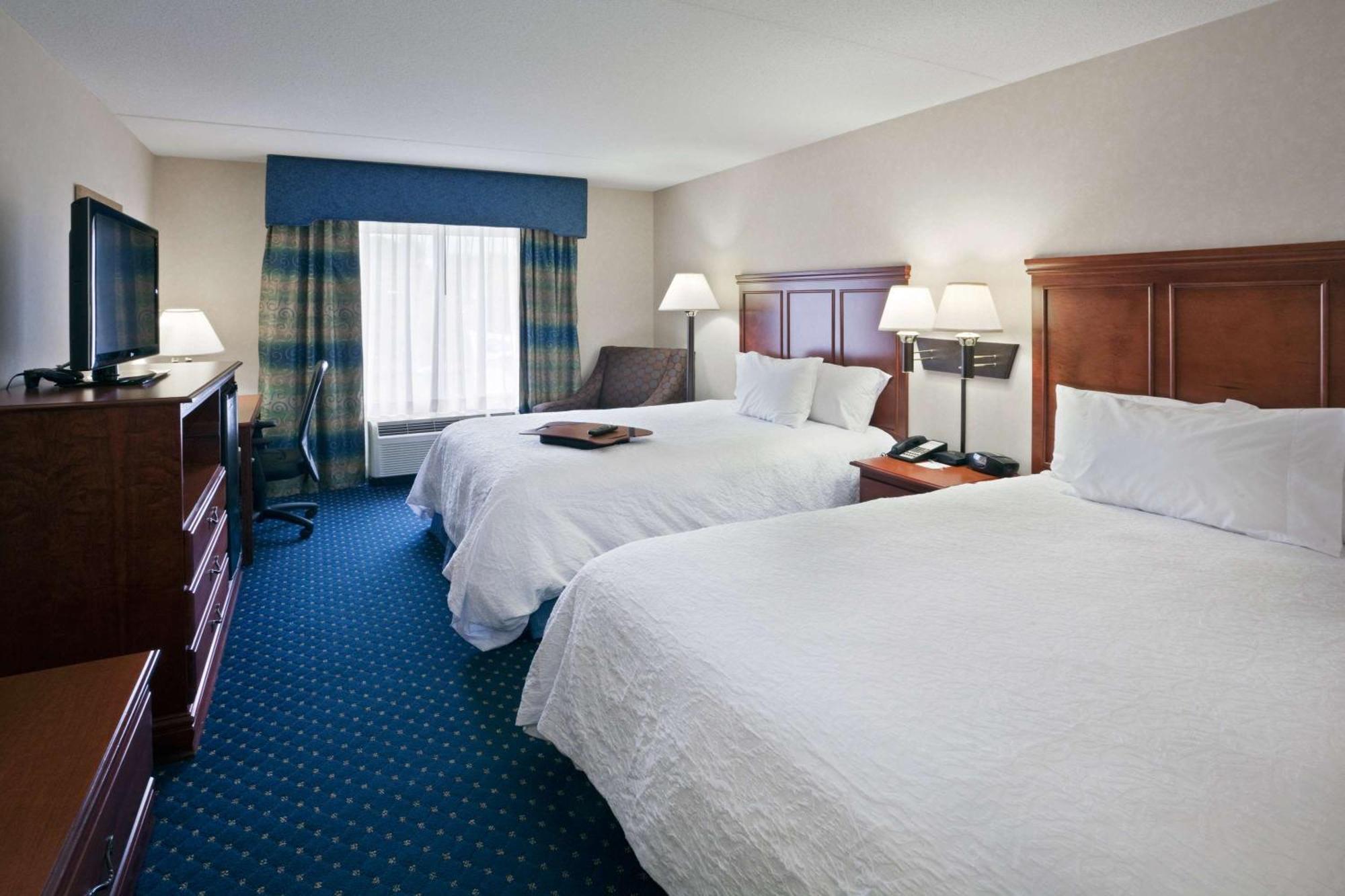 Hampton Inn Clifton Park Buitenkant foto
