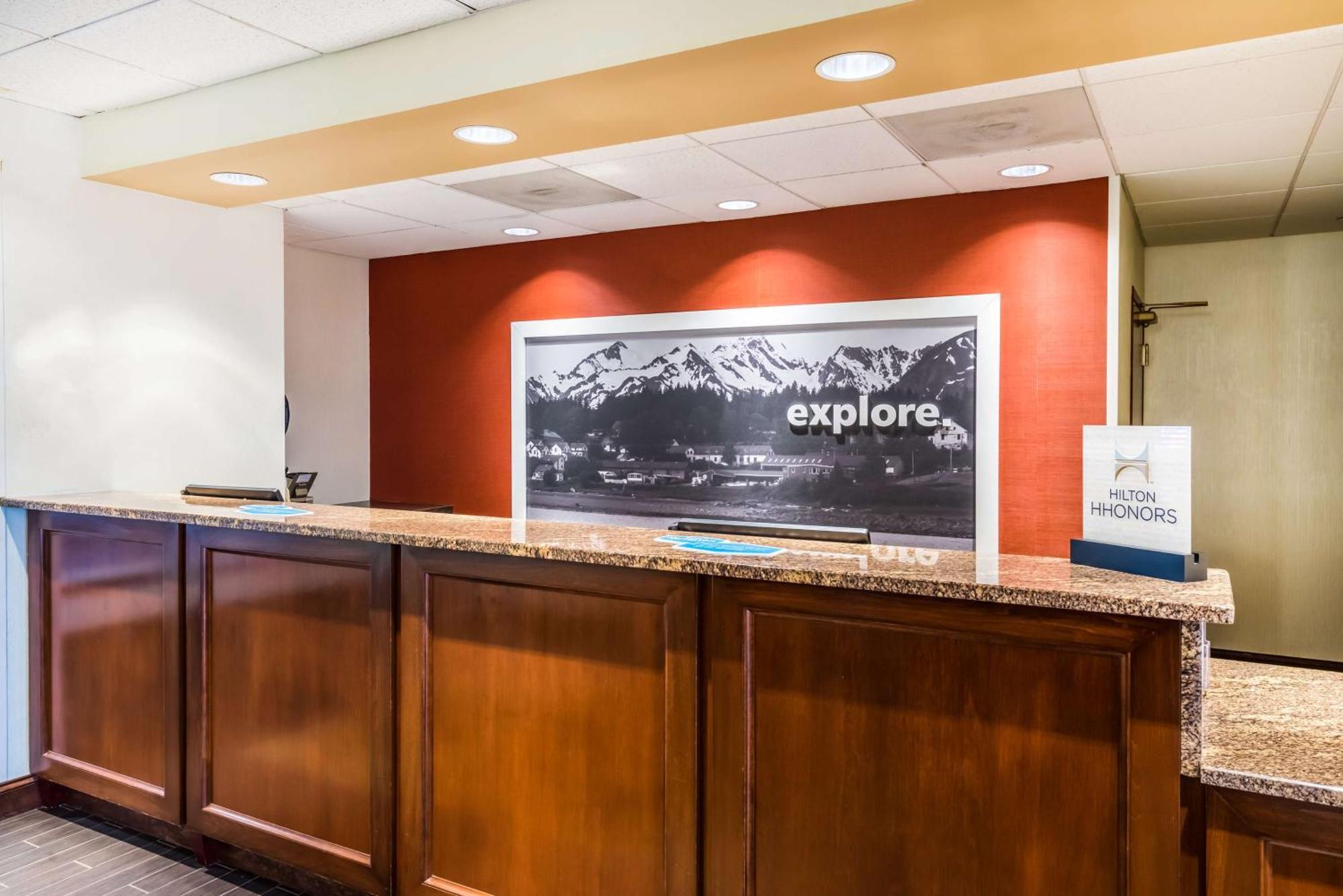Hampton Inn Clifton Park Buitenkant foto