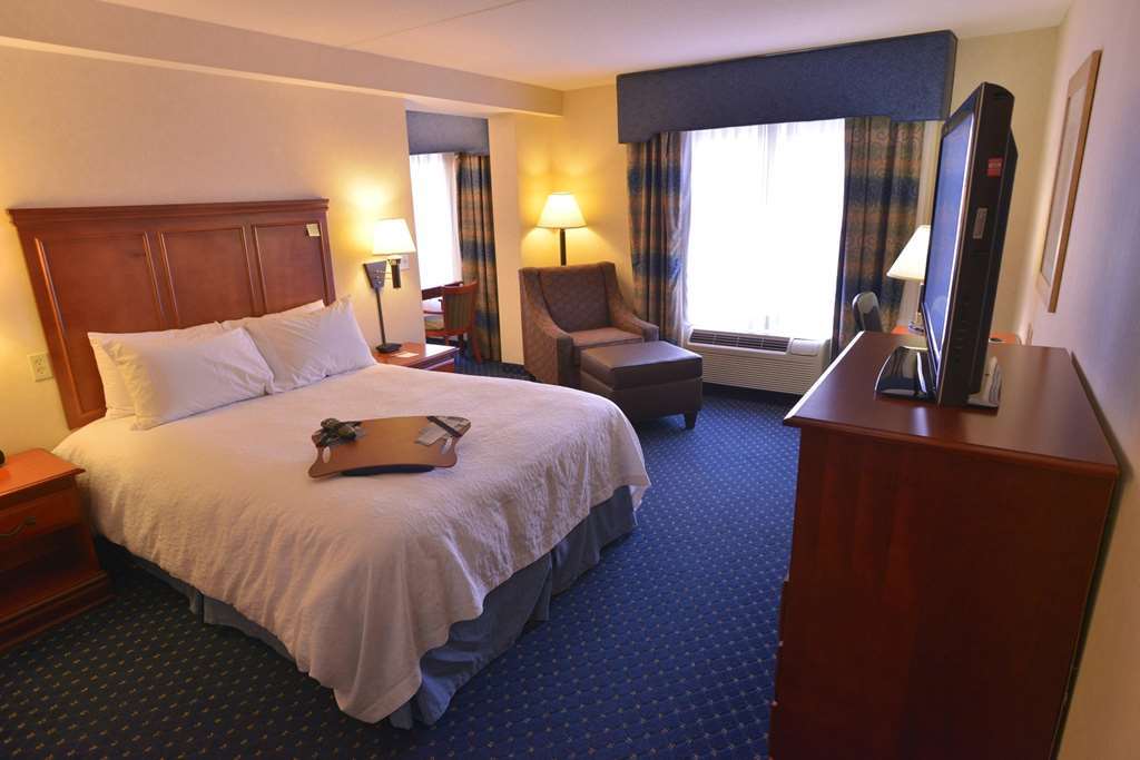 Hampton Inn Clifton Park Kamer foto